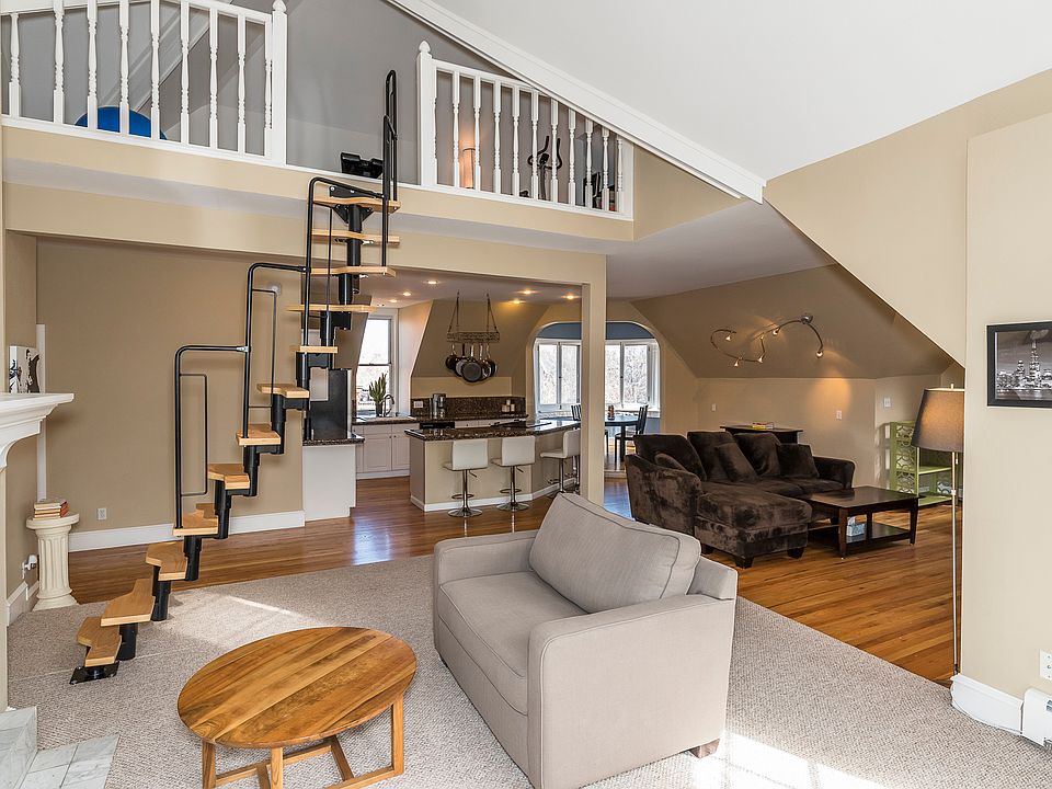 1st image of 1165 N Pennsylvania St #3C
