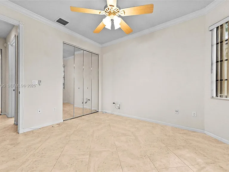 6823 Fabiano Cir — Photo 10
