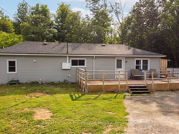 2nd image of 4310 Henderson Rd