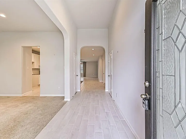 77 Indian Wells Dr — Photo 4