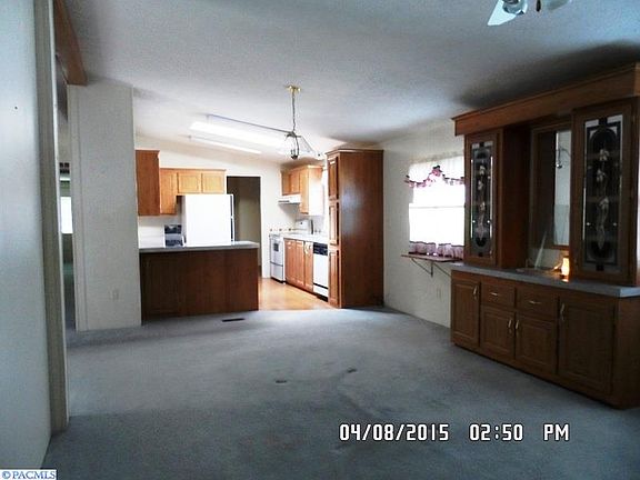 3rd image of 6320 Meyers St