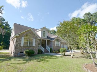 10204 Old Georgetown Rd, Mc Clellanville, SC 29458