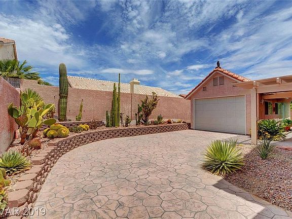 4th image of 664 Canyon Crest Dr