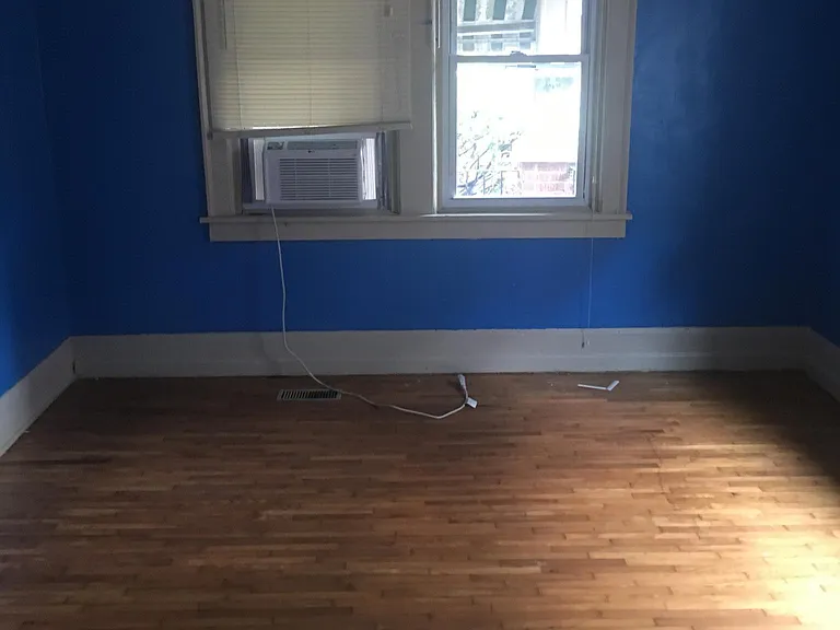 4th downstairs bedroom