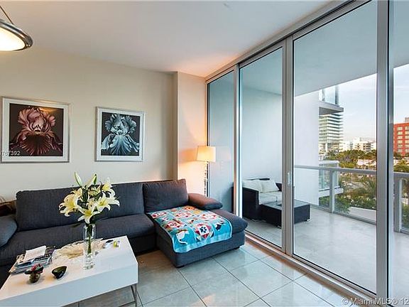 5th image of 50 S Pointe Dr APT 616