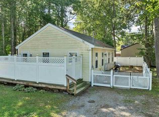 8 Riverside Drive, Fremont, NH 03044
