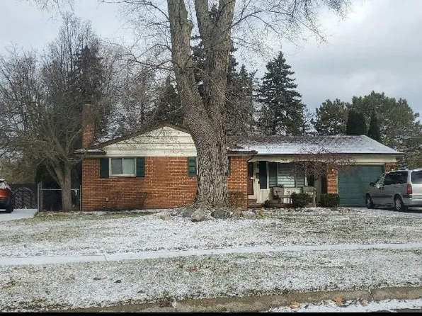 8451 New Bradford Blvd, Sterling Heights, MI 48312