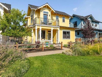 1112 N Wildflower Ln, Sisters, OR, 97759