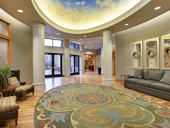 3rd image of 4525 Park Commons Dr Unit 416