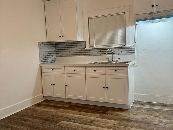 3rd image of 2876 Saturn Ave APT E