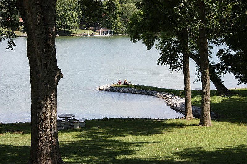 2nd image of 618 Soard Way