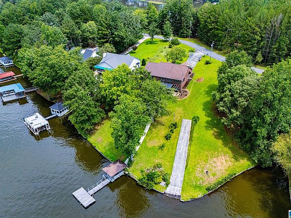 3rd image of 539 Peninsula Dr