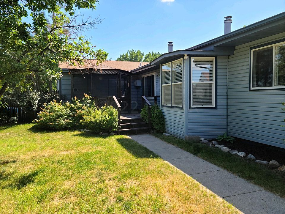 1st image of 2211 2nd Ave E