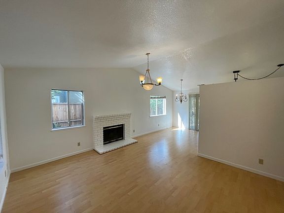 1369CrossbillwayTurlock07_04052024