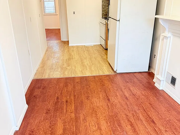 7 W 24th St #1 — Photo 11