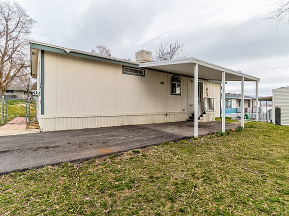 2nd image of 58 Sunset Dr