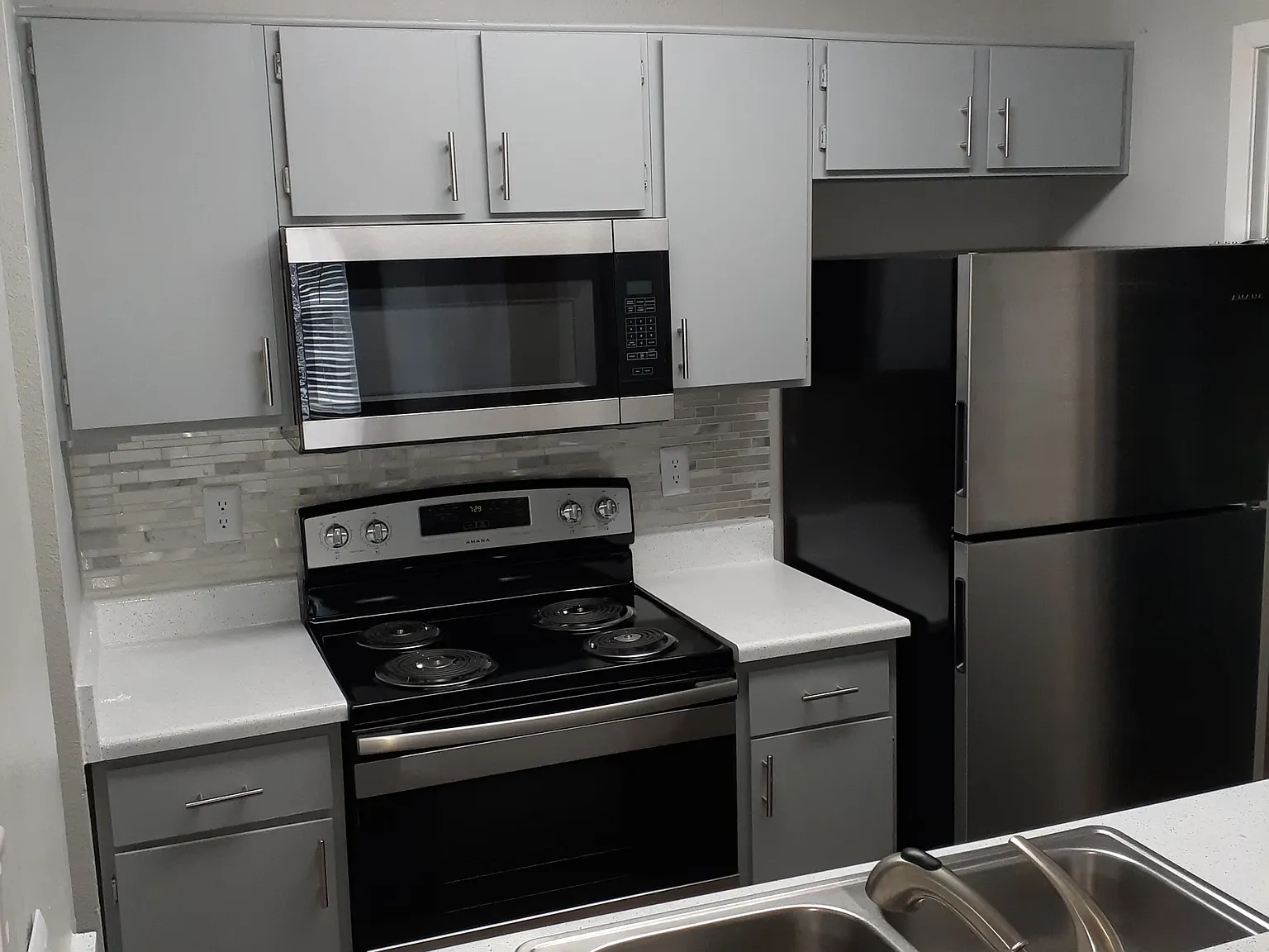 City Pines Apartment Homes — Photo 1