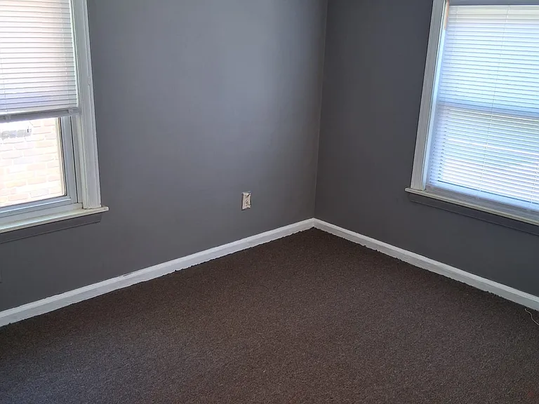 4819 Woodworth St #HOUSE — Photo 12