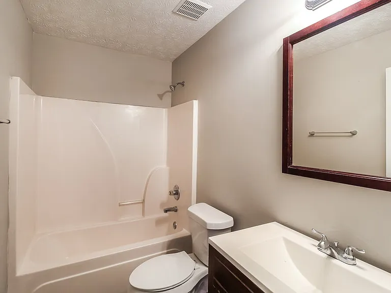 4302 Marci St — Photo 15