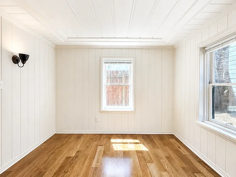 901 N Gardner St #2 — Photo 11