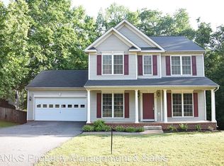 11 Falling Water Ct, Fredericksburg, VA 22405