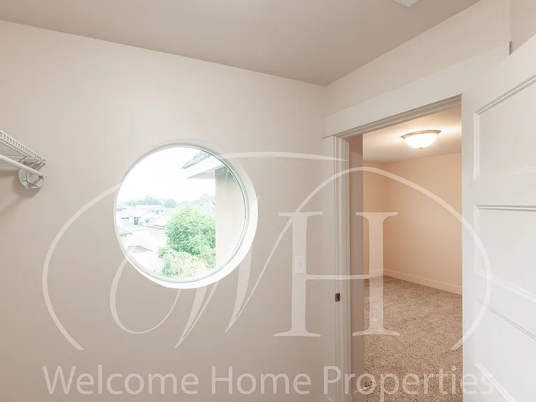 22 NE Hadley Way — Photo 40