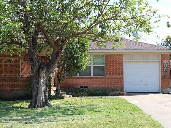 2nd image of 3524 Gray Dr