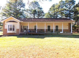 312 Curtis Rd, Gurdon, AR 71743