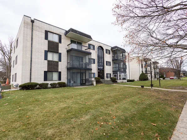 5707 129th St APT 1D, Crestwood, IL 60418
