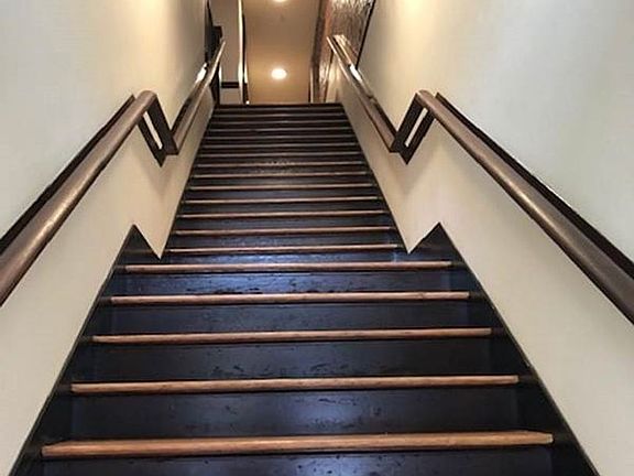 5th image of 217 N Tower Ave #206