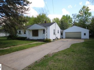 1108 E Bennett Ave, Mt Pleasant, MI 48858