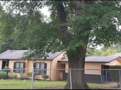 (Undisclosed Address), El Dorado, AR, 71730