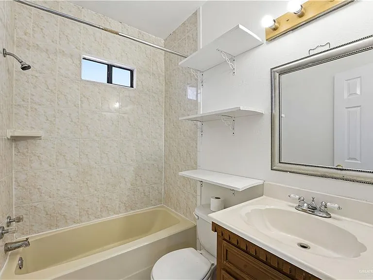 603 W Emerald Dr — Photo 9