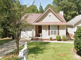122 Woodcreek Dr, Dothan, AL 36301
