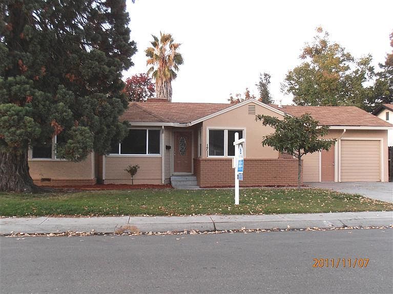 1st image of 1711 Paloma Ave