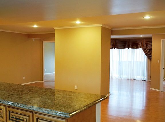 3rd image of 111 N Everett St APT 208