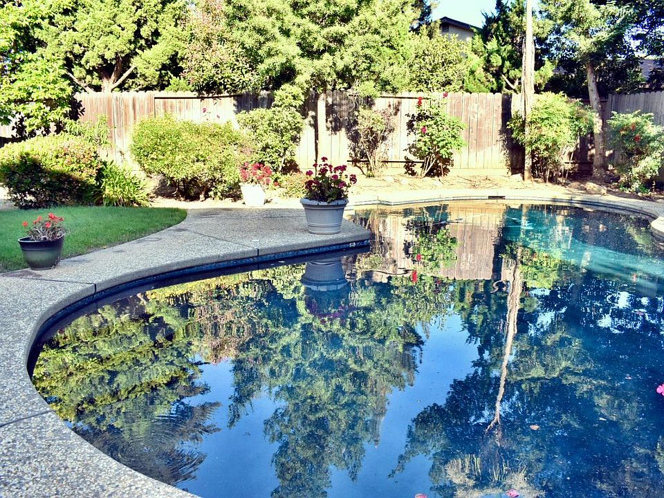 1st image of 3482 Astoria Cir