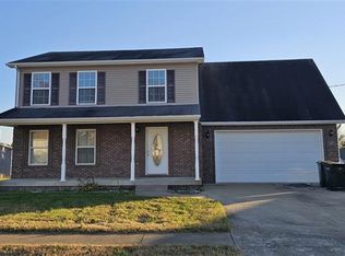 183 Creekvale Dr, Vine Grove, KY 40175