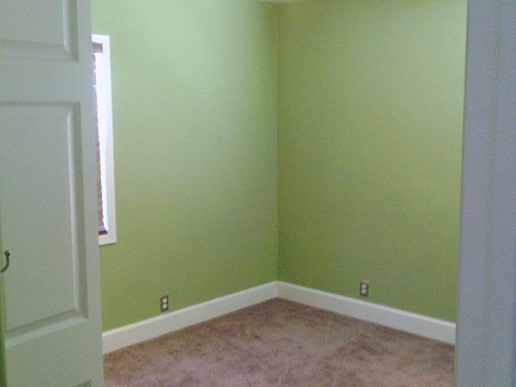 5th image of 732 S Margaret St
