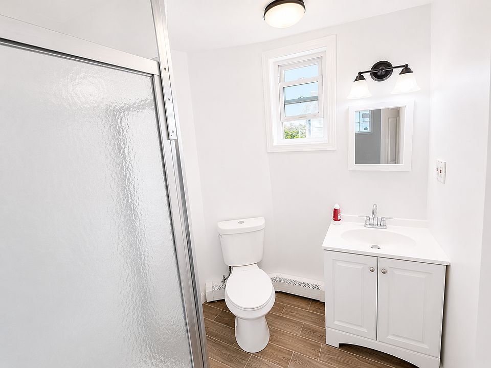 1st image of 378 S 12th St APT 3