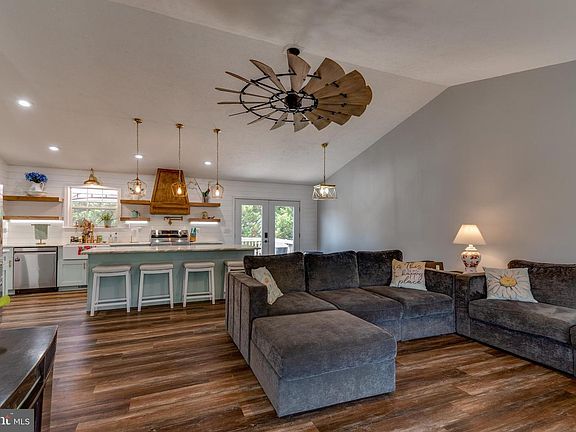 5th image of 27656 Cannon Ln