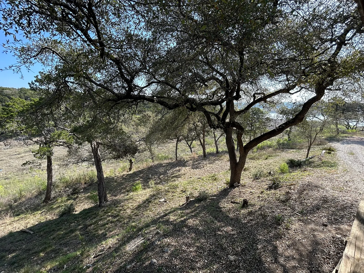800 Turkey Tree Rd — Photo 3