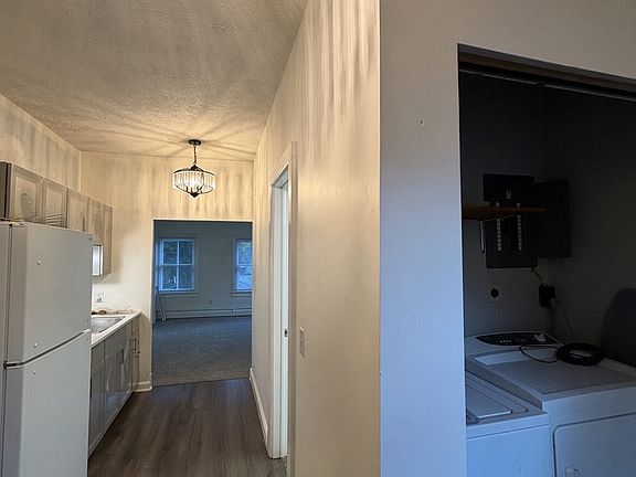 2nd image of 245 Fayette St #2