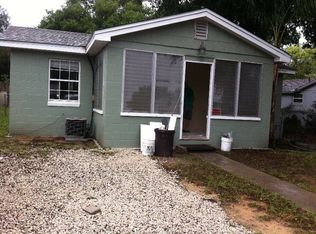 452 Mills Ave, Eustis, FL 32726