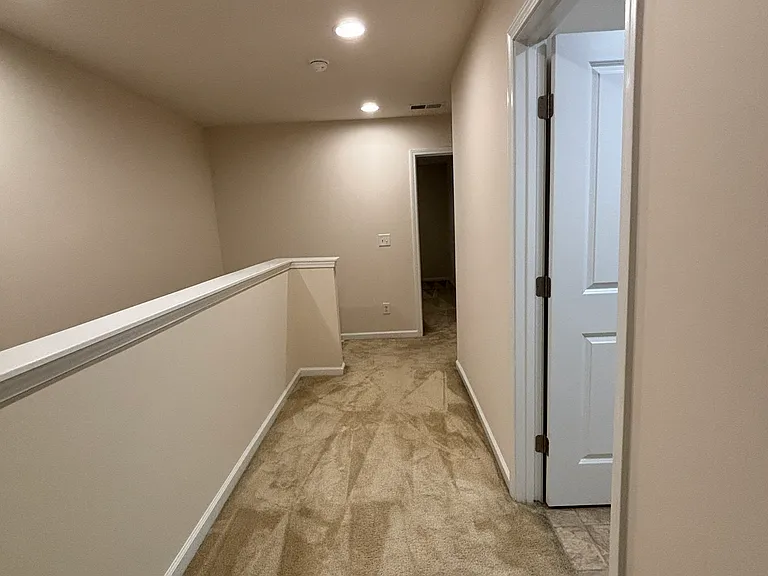 803 New Derby Ln — Photo 17