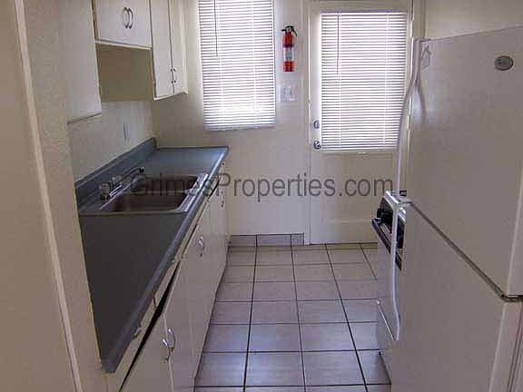 4th image of 1110 Wilmoore Dr SE APT A