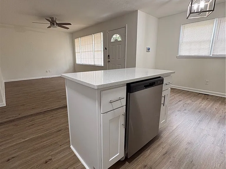 4334 Forestview Dr — Photo 15