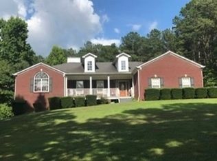 270 Seay Rd, Fayetteville, GA 30215