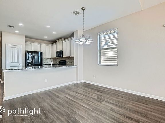4th image of 6714 Dashmoor Crk