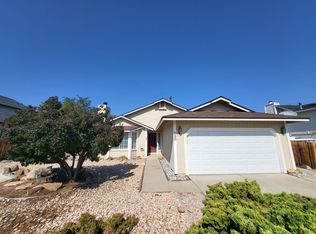 630 Boulder Cir, Dayton, NV 89403